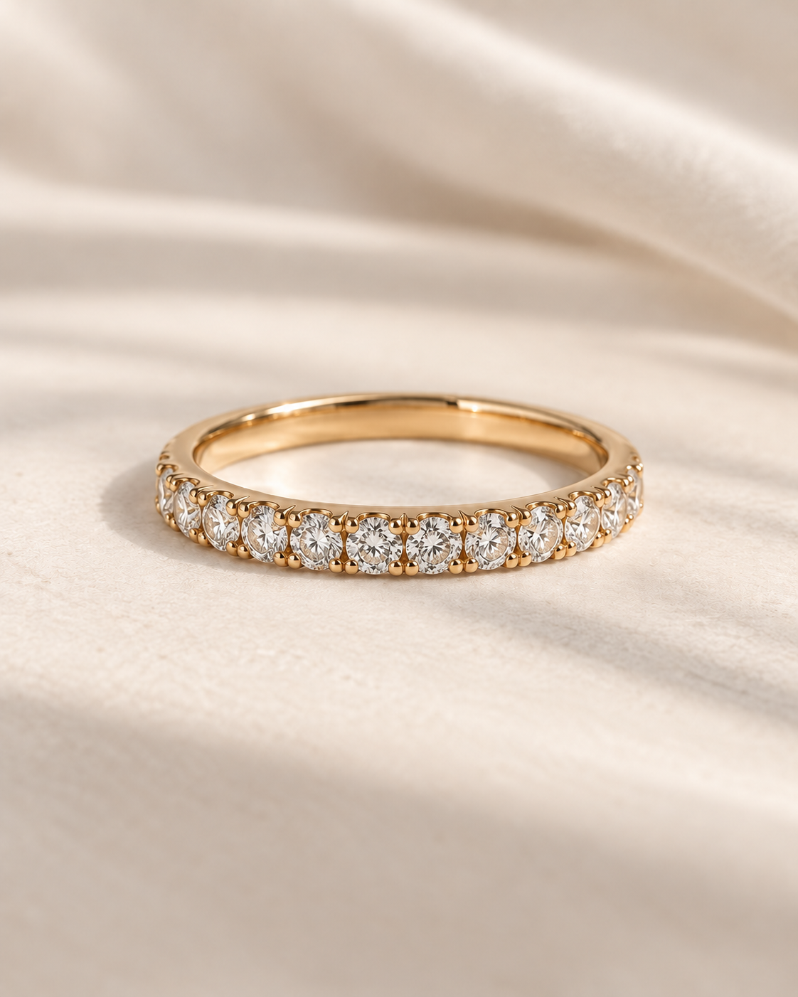 Media churumbela 3 mm en oro con diamantes de laboratorio