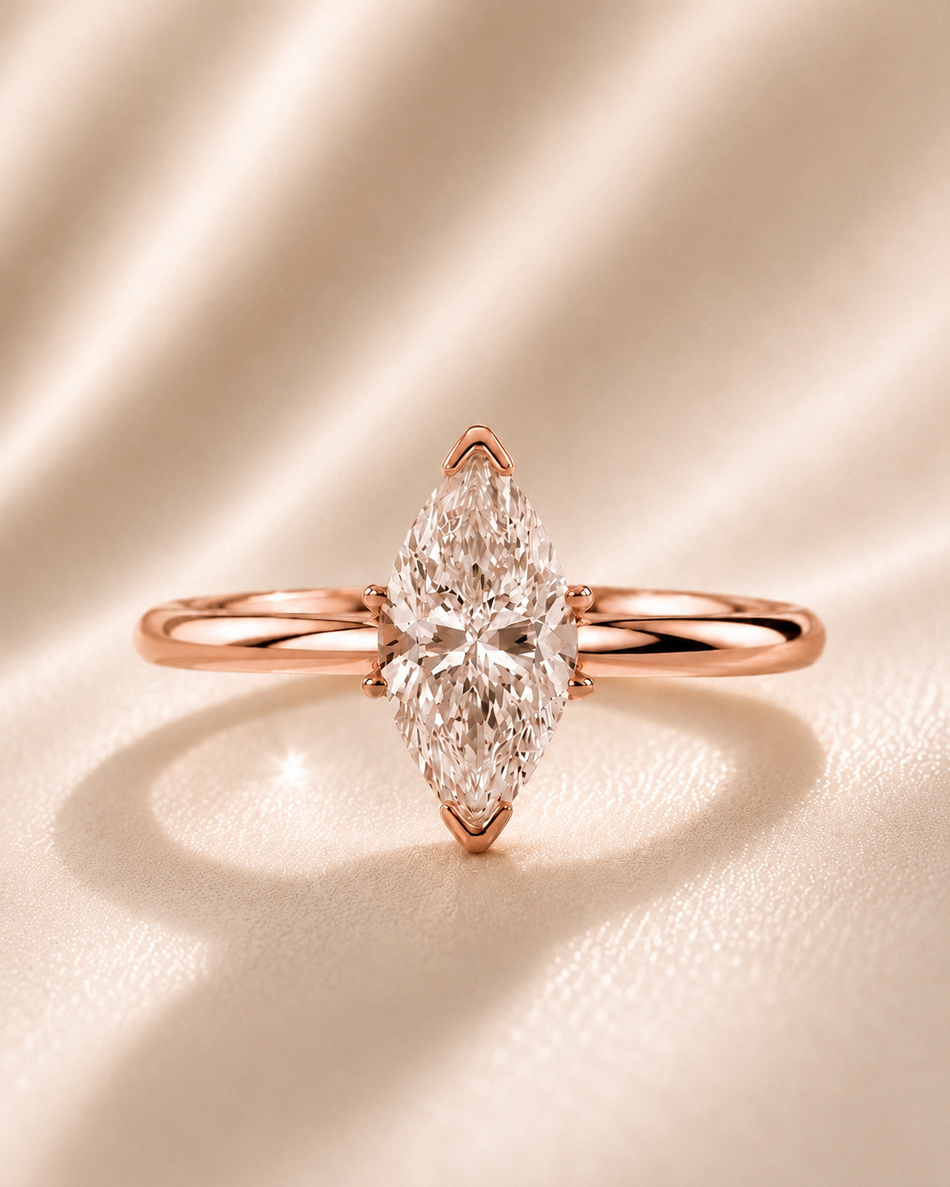 Anillo Solitario Marquise en Oro con Diamante de Laboratorio