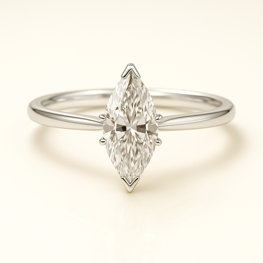 Anillo Solitario Marquise en Oro con Moissanitas